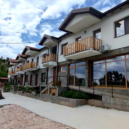 Lesnovo House Tomevski Eksteriør billede