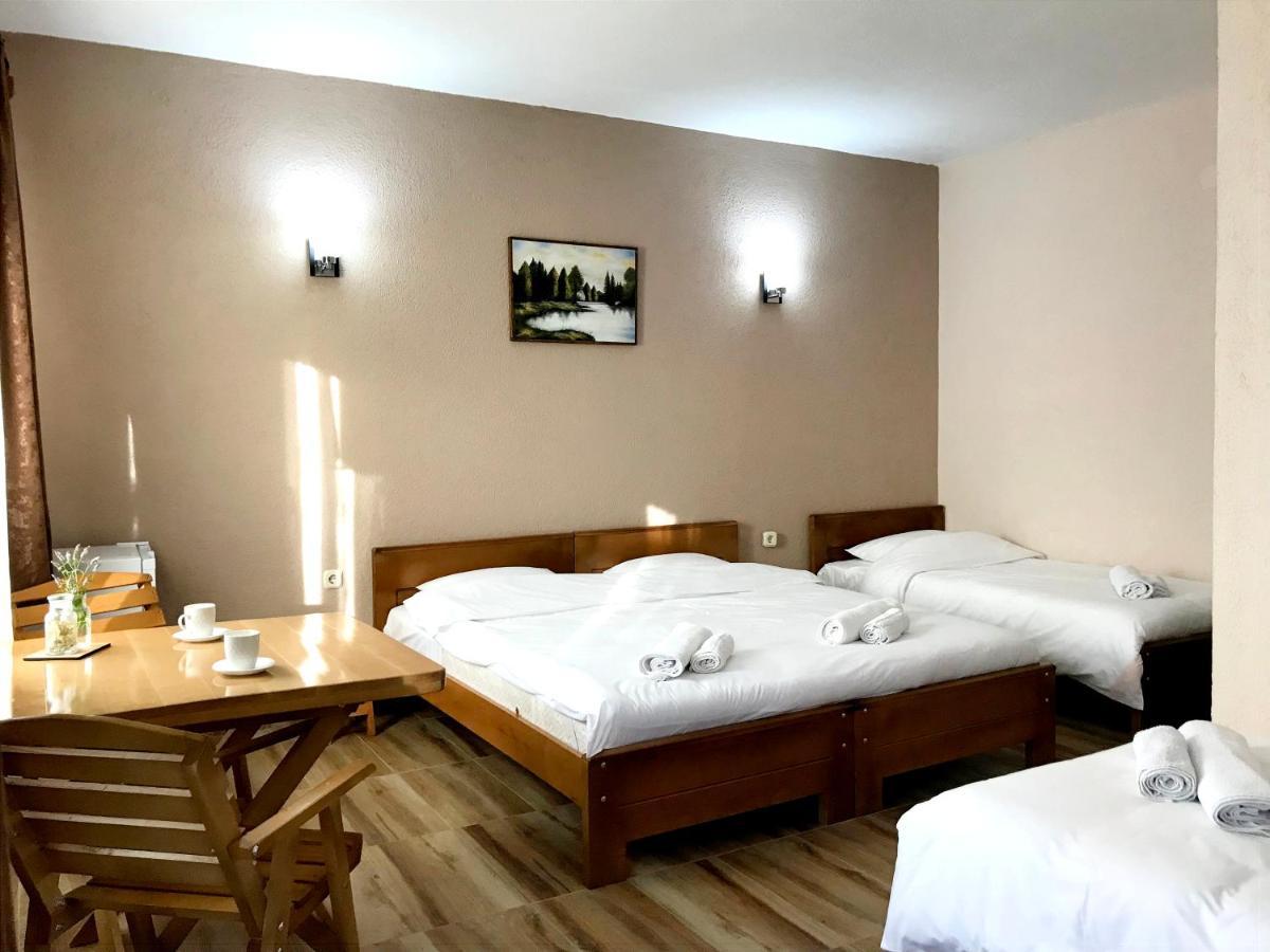 Lesnovo House Tomevski Eksteriør billede