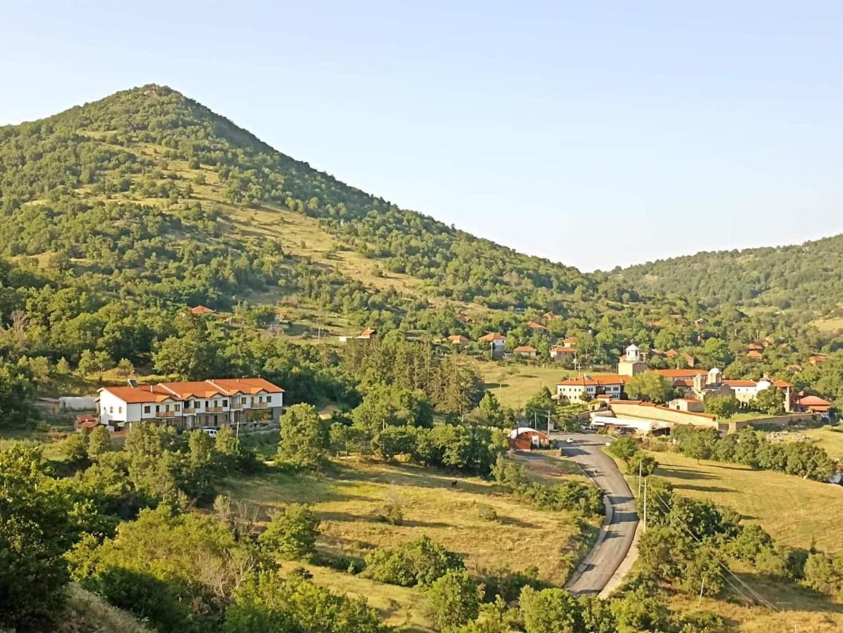 Lesnovo House Tomevski Eksteriør billede